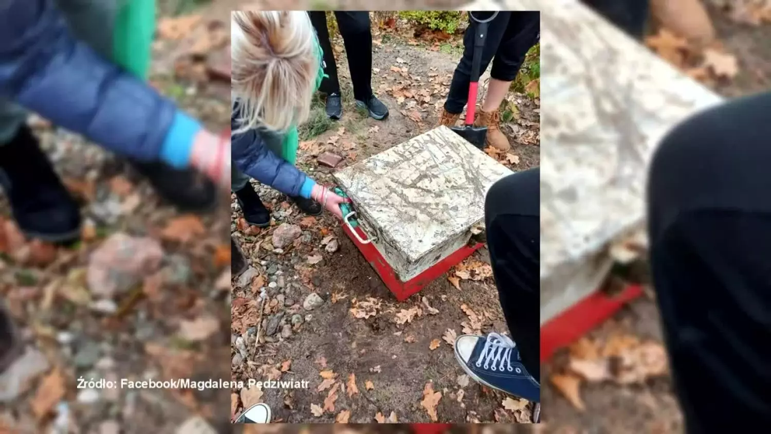 W Lipkach  Wielkich wykopano kapsule czasu