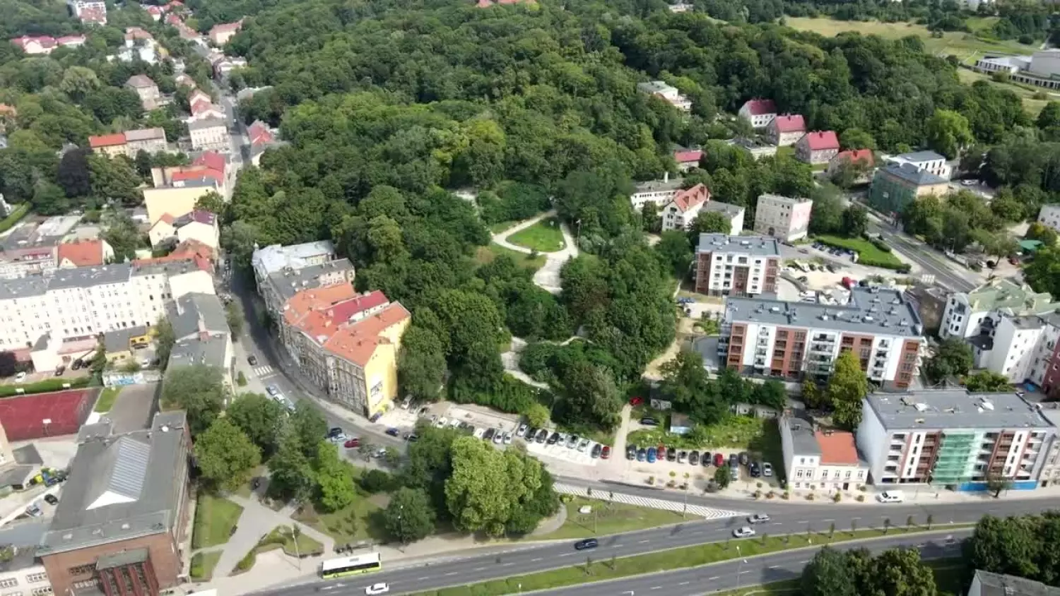 Temat Schodów Donikąd powraca