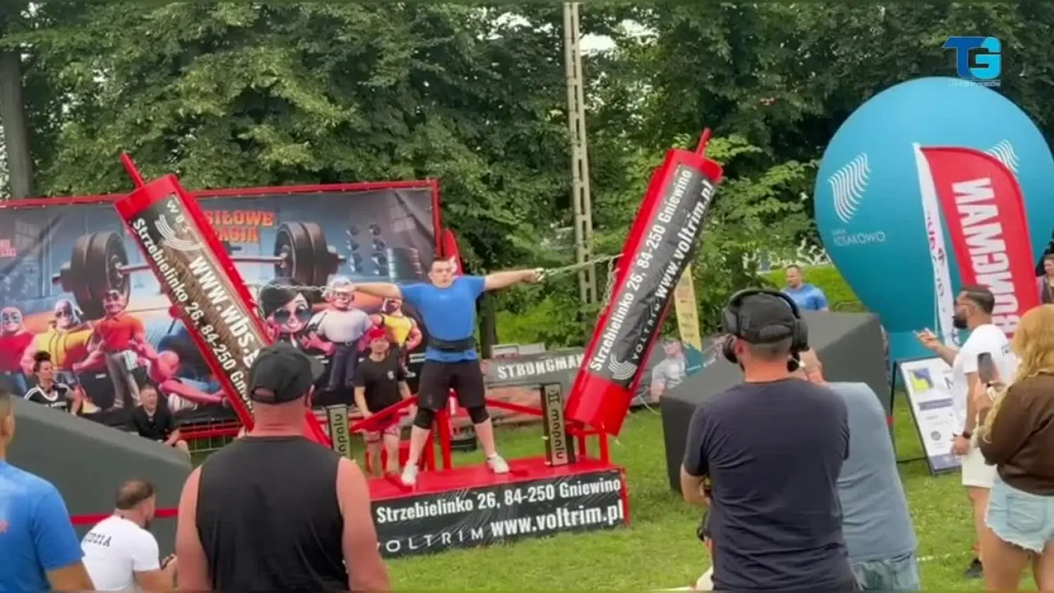 Tego nie podnosi się jedną ręką, Strongmani spotkają się w Gralewie